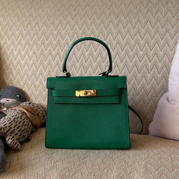 Epsom Leather “Kelly style” Green bag - Picture 1 of 5